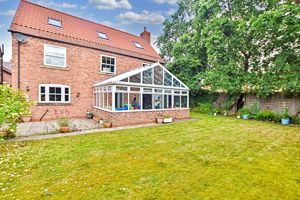 Photo 27- click for photo gallery